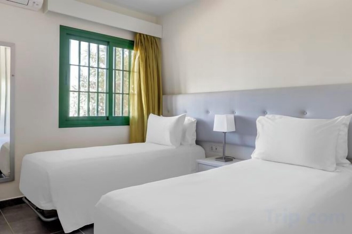 In-room safe, iron/ironing board, cribs (free), WiFi (free)