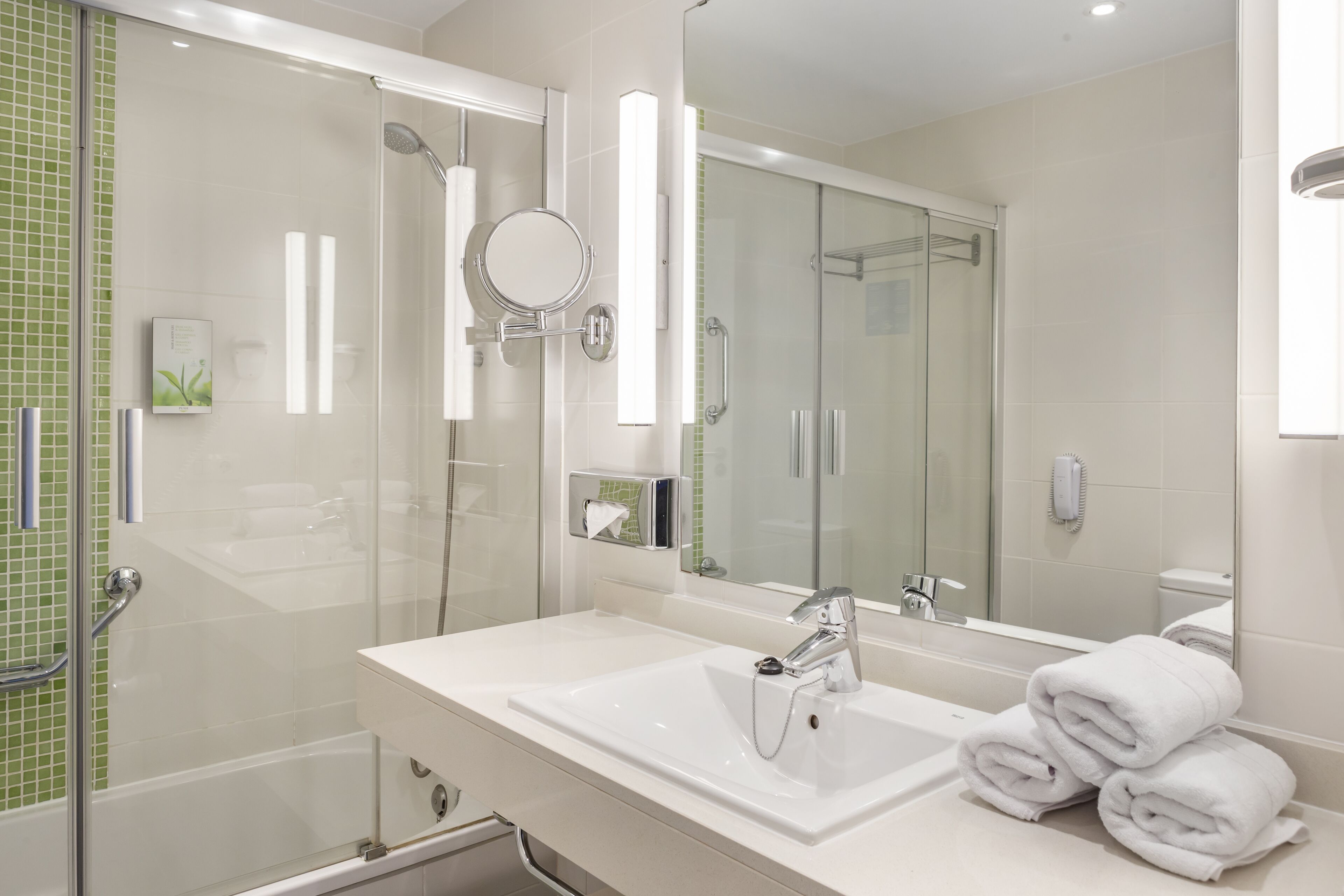 villa, 2 bedrooms | bathroom | combined shower/bathtub, eco-friendly toiletries, hair dryer, towels