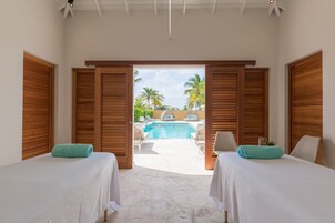 Masajes con piedras calientes, masajes de tejido profundo