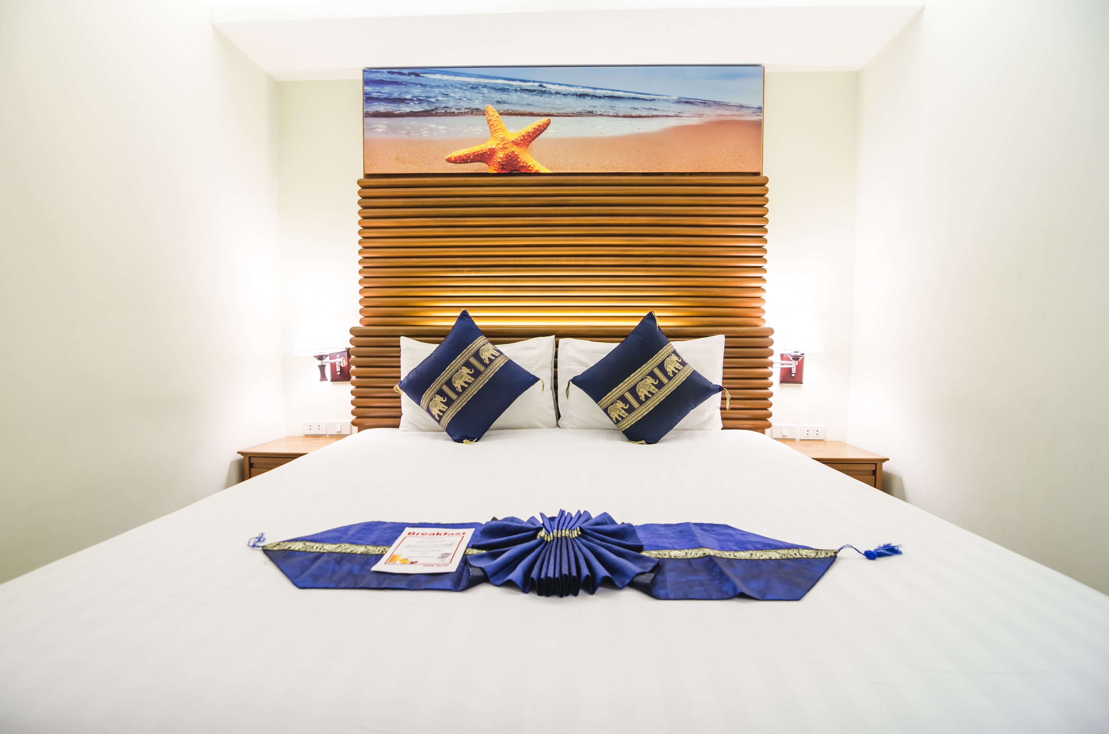 standard room | minibar, in-room safe, soundproofing, free wifi