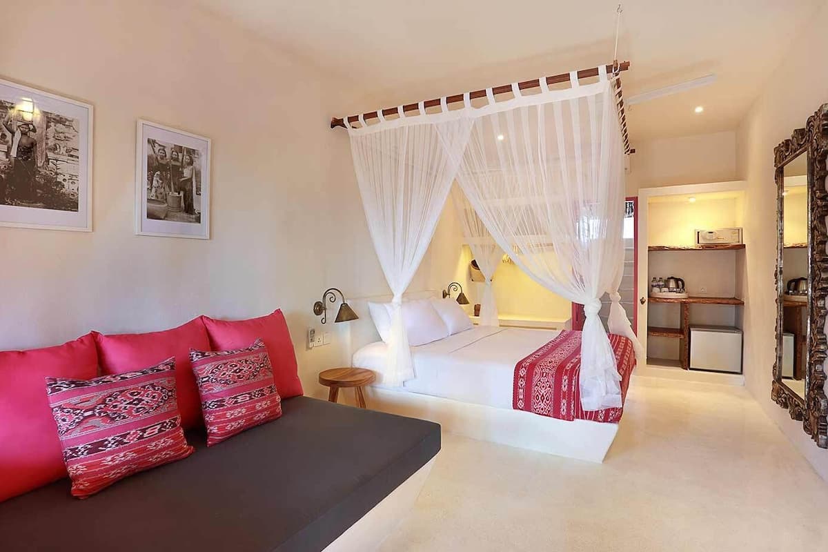 Grande Garden View - for Cool Adults Only