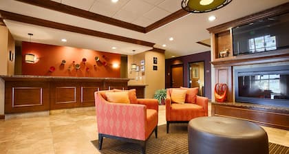 Best Western Plus Carousel Inn & Suites