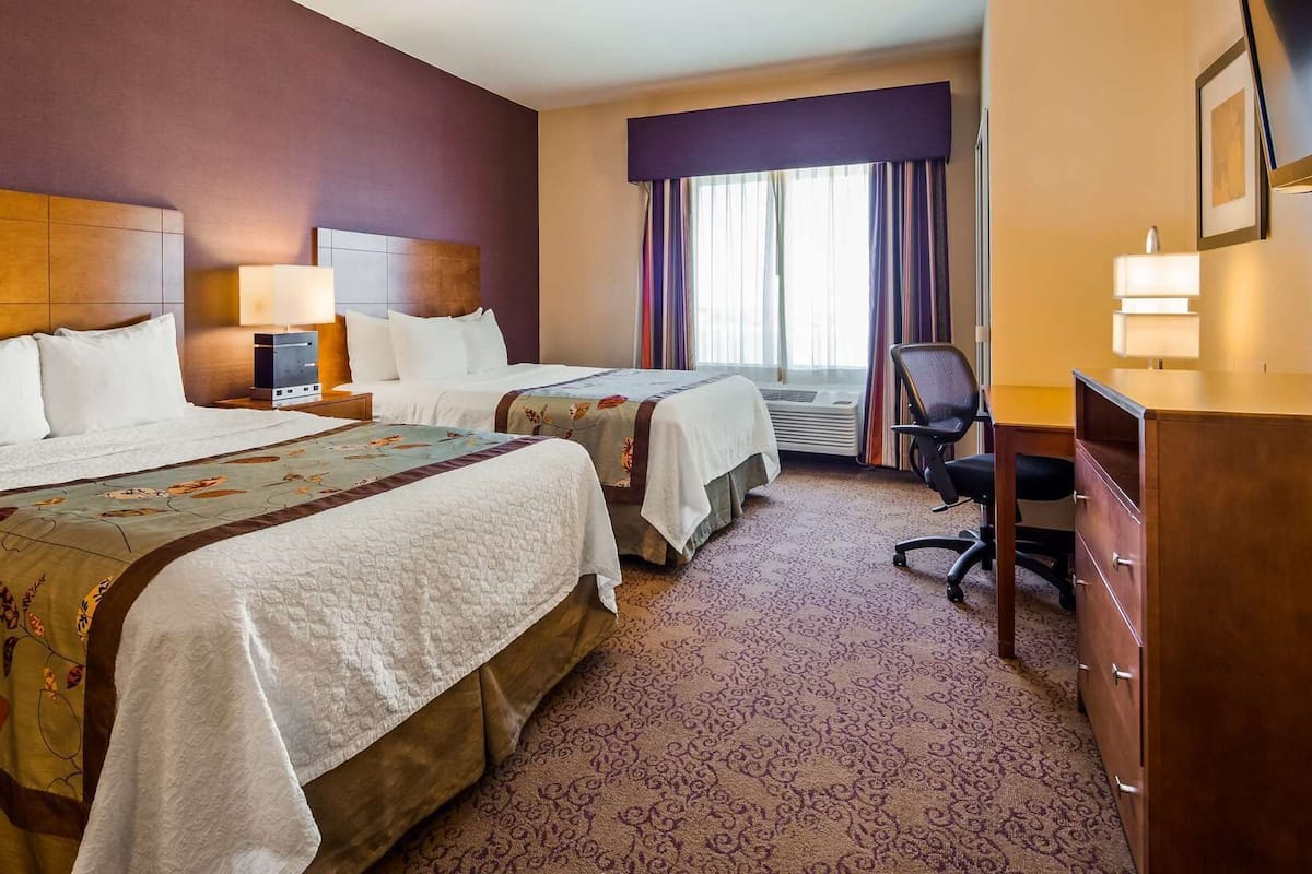 In-room safe, desk, laptop workspace, iron/ironing board