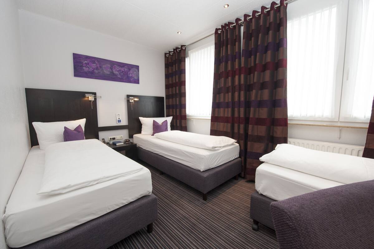 premium bedding, in-room safe, individually furnished, soundproofing