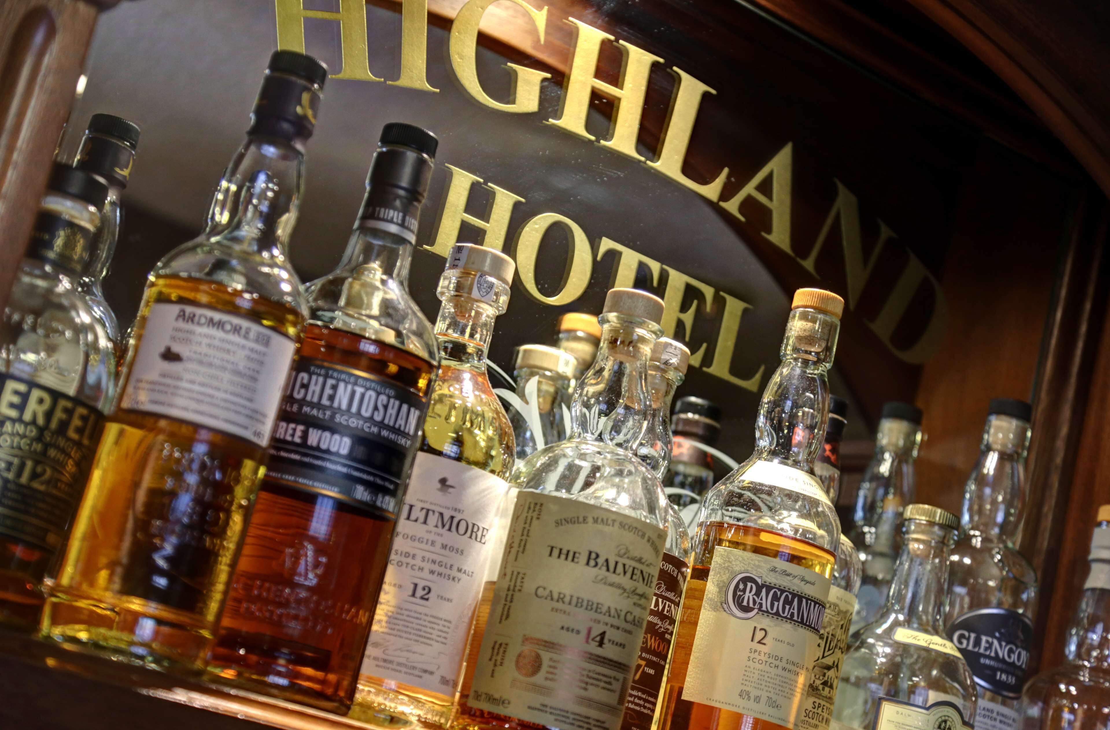 breakfast, lunch, dinner served; local cuisine