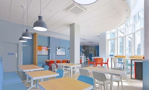 Restaurant - Travelodge Brighton Seafront (Brighton)