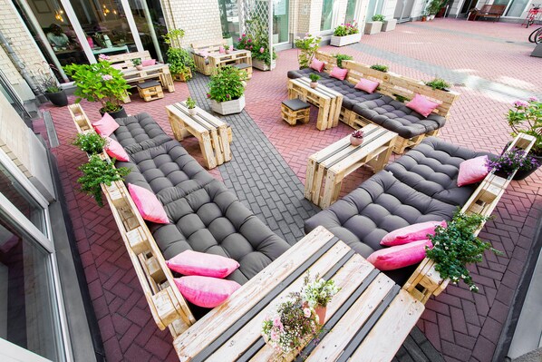 Terrace/patio - CALMA Berlin Mitte (Berlin)