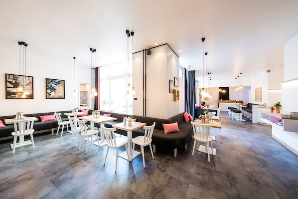 Daily buffet breakfast (EUR 21 per person)