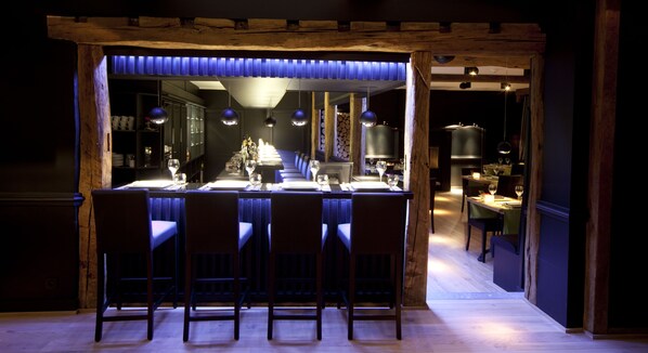 Bar (in der Unterkunft)