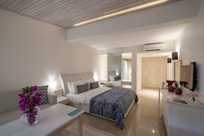 Premium bedding, minibar, in-room safe, laptop workspace - Oliviera Private Island Hotel – Kalem Island (Dikili)