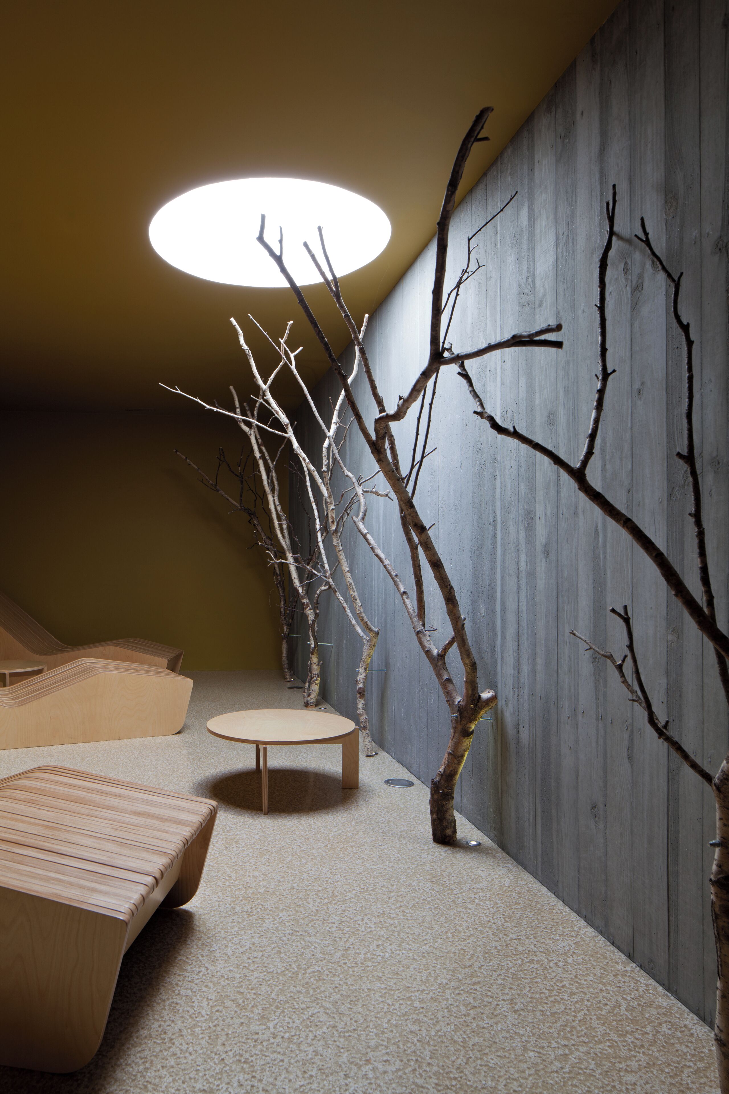 Couples treatment rooms, sauna, body treatments, aromatherapy
