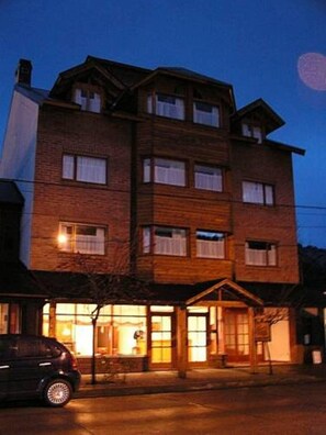 Exterior - Pequeña Comarca Departamentos del Alquiler Turístico (San Martin de los Andes)