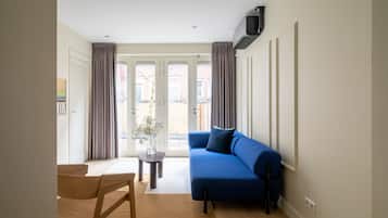 2 Bedroom Apartment, AC, Basement Duplex | 2 bedrooms, premium bedding, in-room safe, laptop workspace