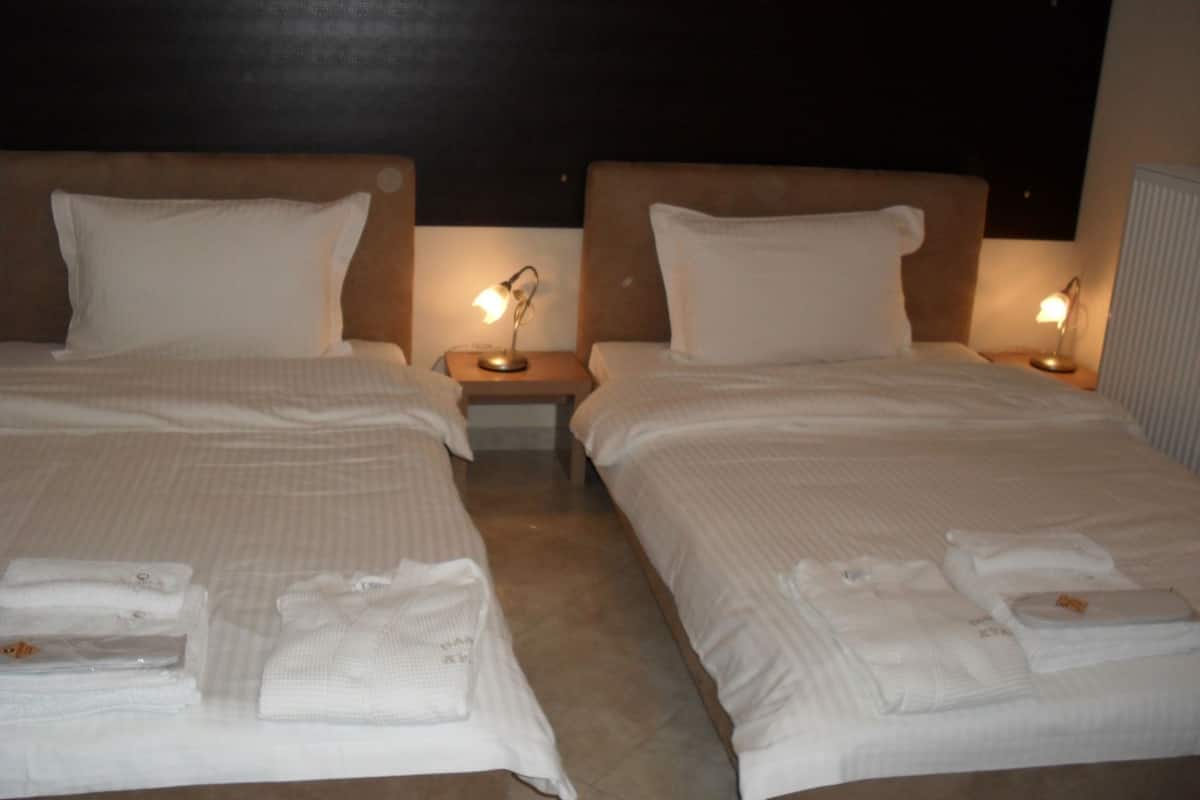 egyptian cotton sheets, premium bedding, down duvets, pillow-top beds