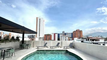Rooftop pool