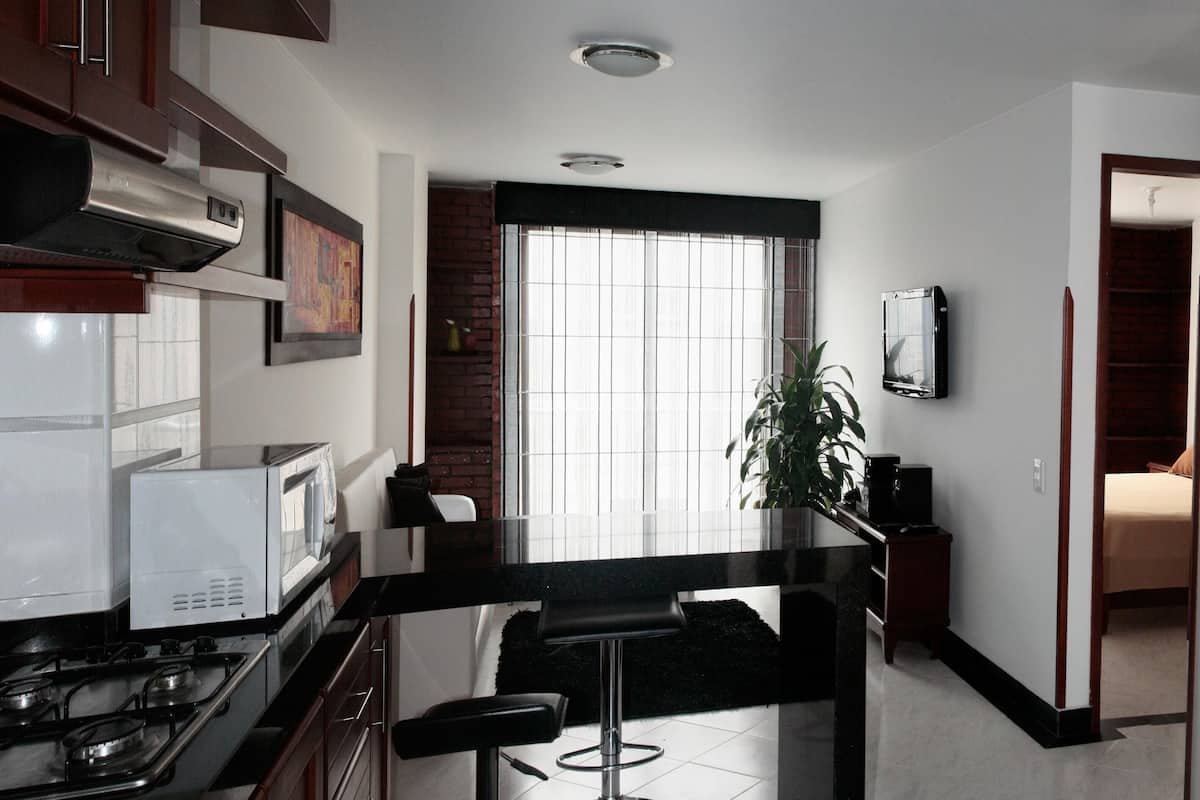Private kitchen | Mini-fridge