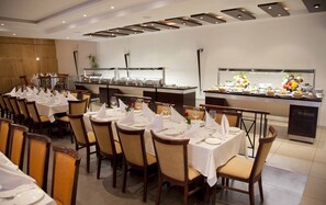 Breakfast, lunch and dinner served - Petra Guest House (Wadi Musa)