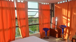 Room - Ecuahogar (Guayaquil)