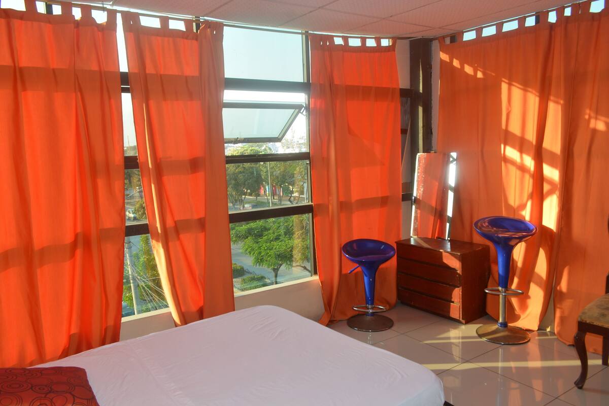 Apartment | Iron/ironing board (on request), WiFi (free), bed sheets