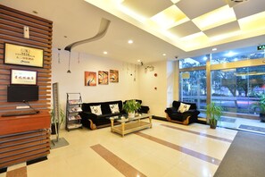 Lobby - Joyful Star Hotel Pudong Airpot Wanxia (Shanghai)