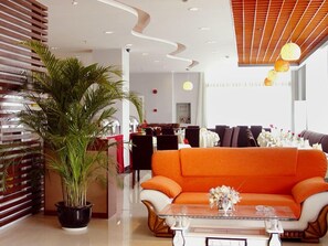 Sala de estar en el lobby