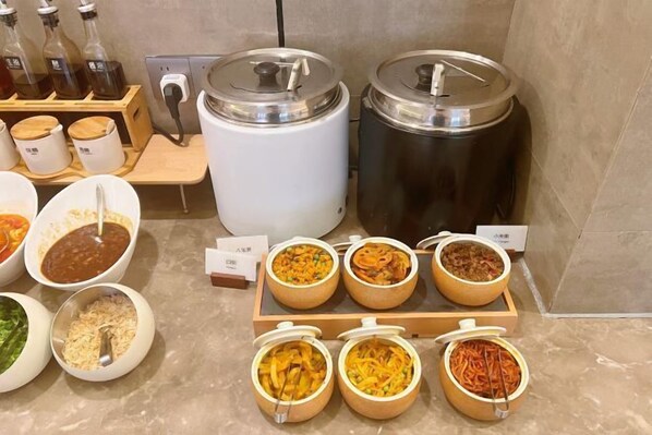 Restaurant - Homeinn Plus Hotel (Beijing Sanlitun Tuanjiehu Subway Station) (Beijing)