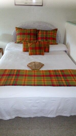 1 bedroom, premium bedding, individually furnished, free WiFi - Caribbean Holiday Apartments (St. John's)