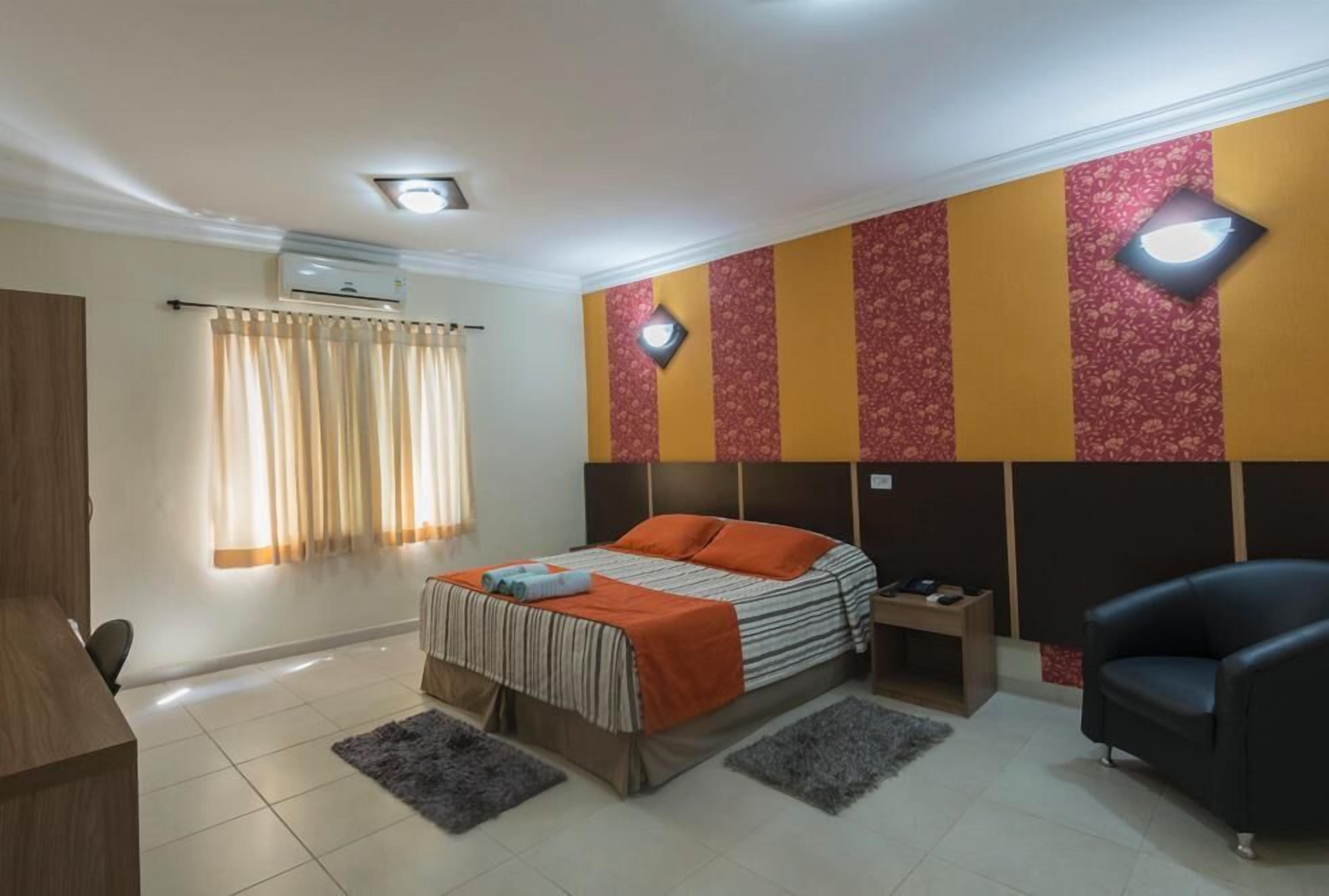 迷你吧、房內夾萬、遮光窗簾/窗簾、免費 Wi-Fi