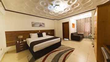 1 habitación, ropa de cama de alta calidad y minibar