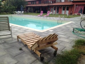 Outdoor pool, sun loungers - Ecogarden (Mestre)