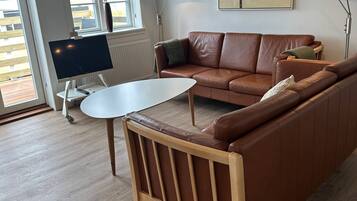 Appartement, 3 chambres | Coin séjour