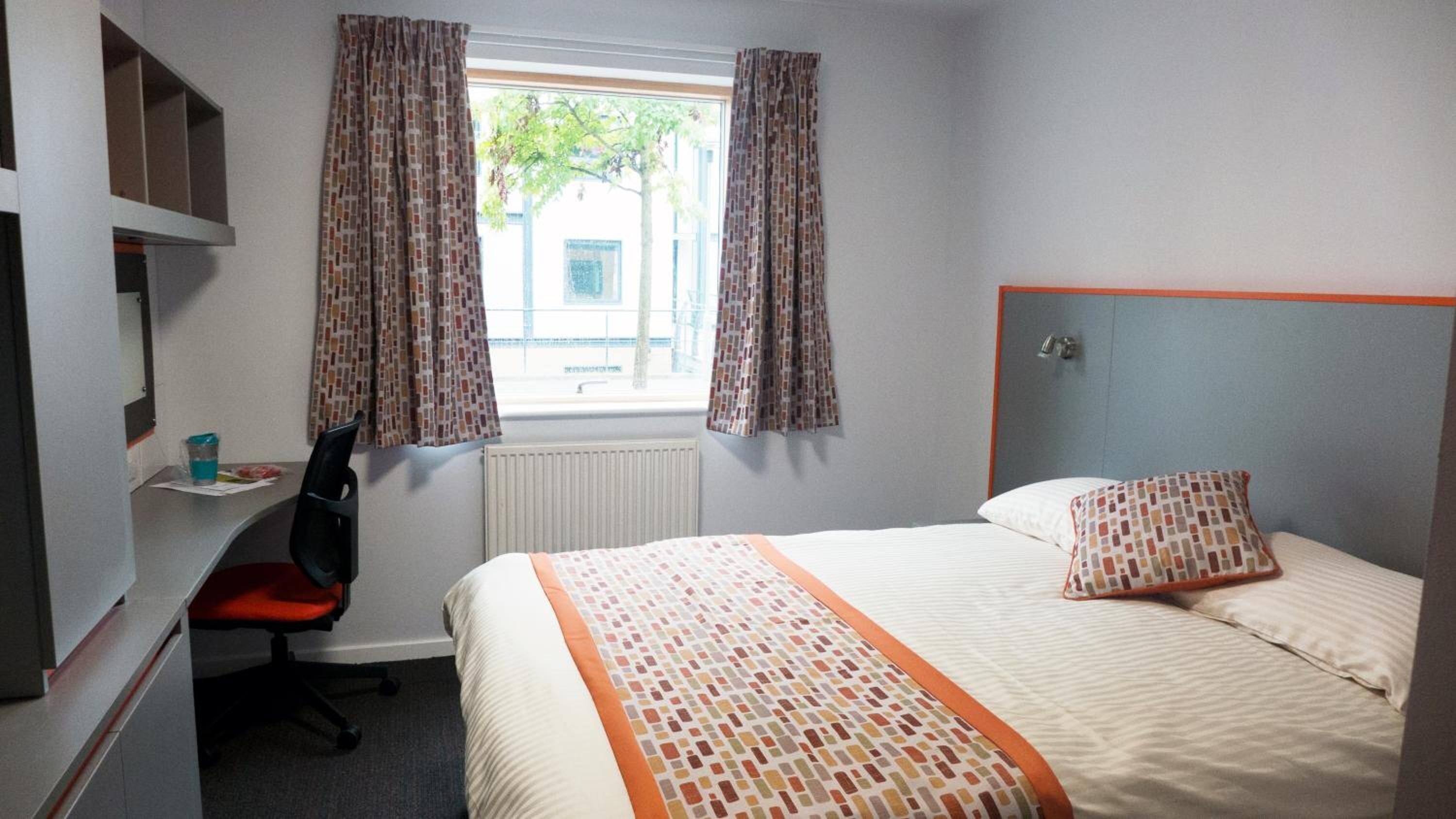 laptop workspace, iron/ironing board, free wifi, bed sheets