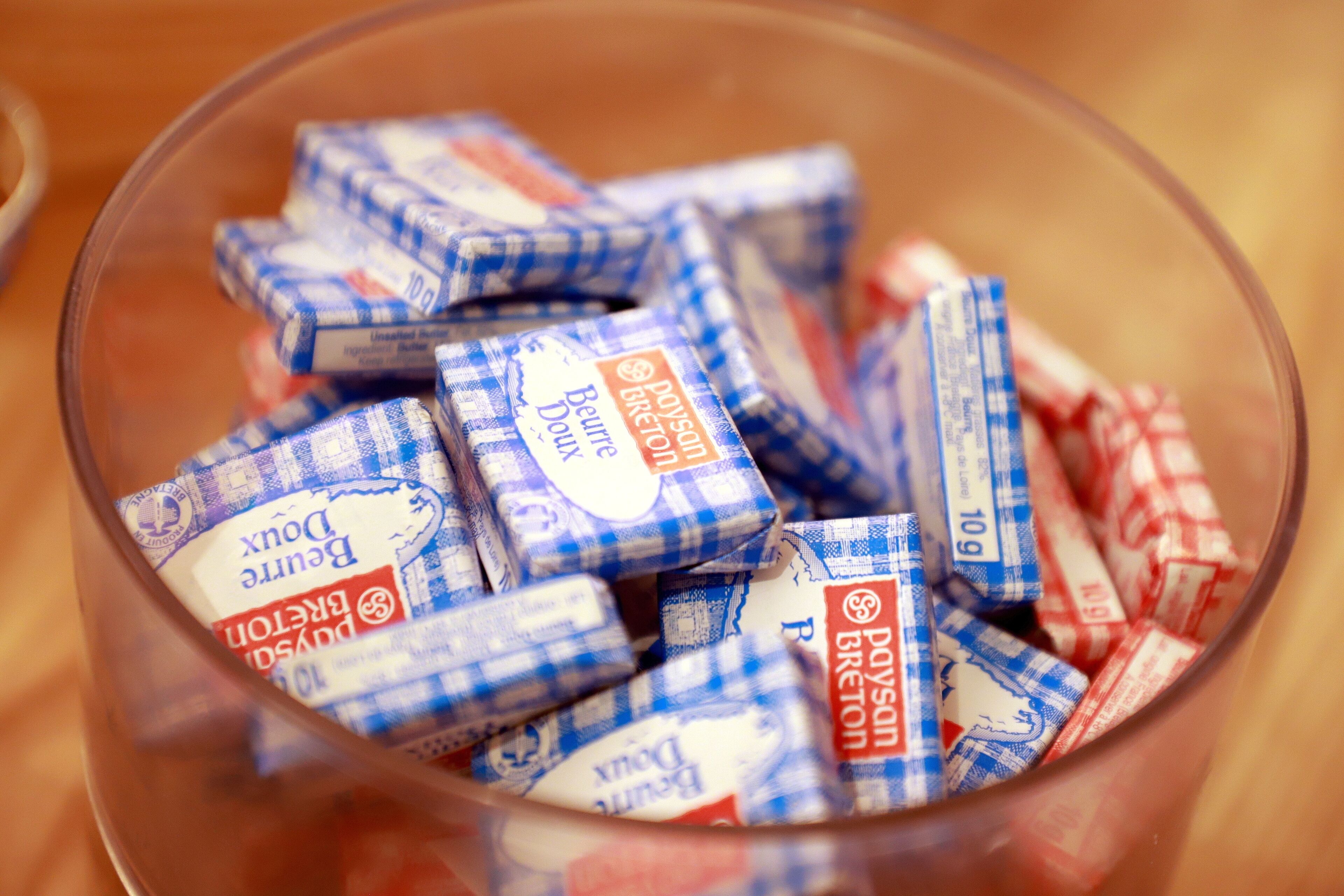 daily full breakfast (eur 14.50 per person)