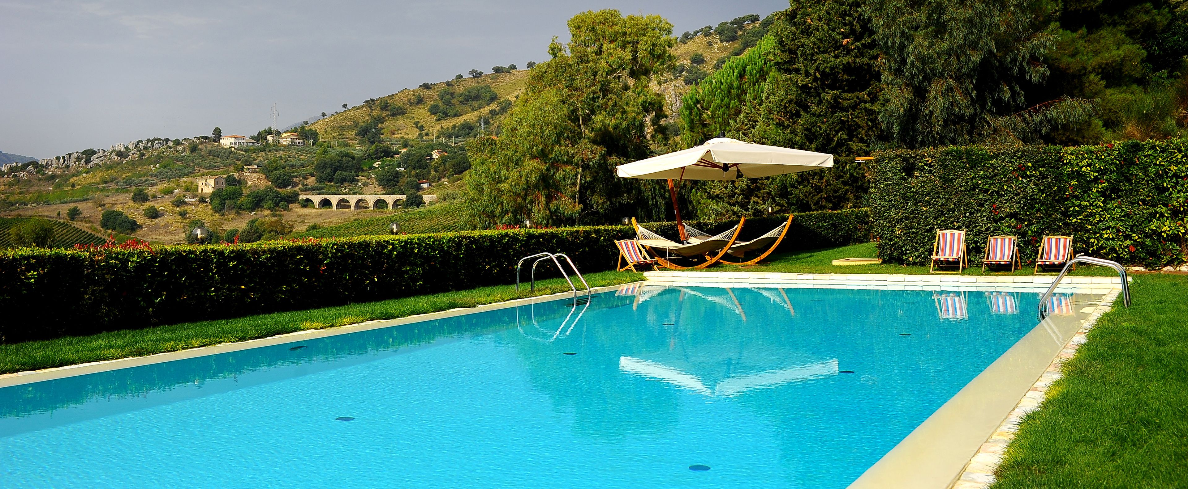 Piscine extérieure (ouverte en saison)