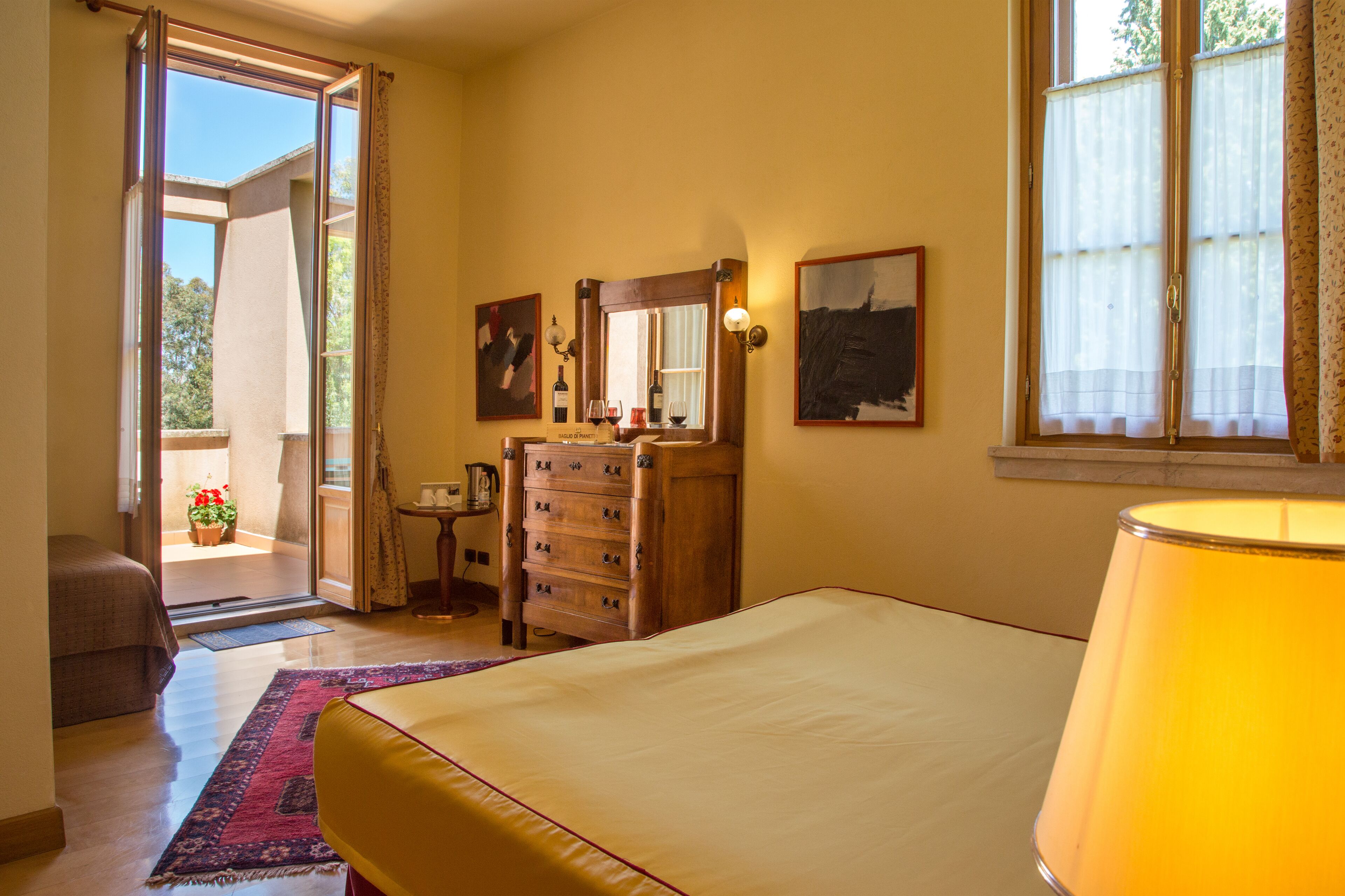 junior suite | premium bedding, minibar, in-room safe, desk