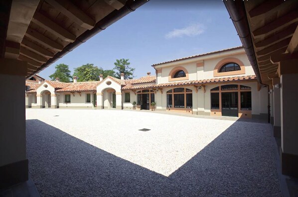 Entrada de la propiedad