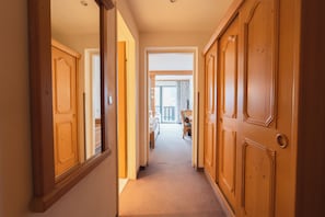 Individually decorated, individually furnished, soundproofing, free WiFi