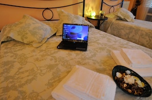 1 Schlafzimmer, Select-Comfort-Betten, individuell eingerichtet