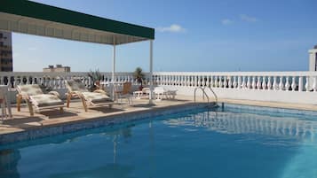Piscina externa