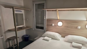 Unclassified image, 4 of 40, button - Brit Hotel Essentiel Poitiers – Gare du Futuroscope (Jaunay-Marigny)