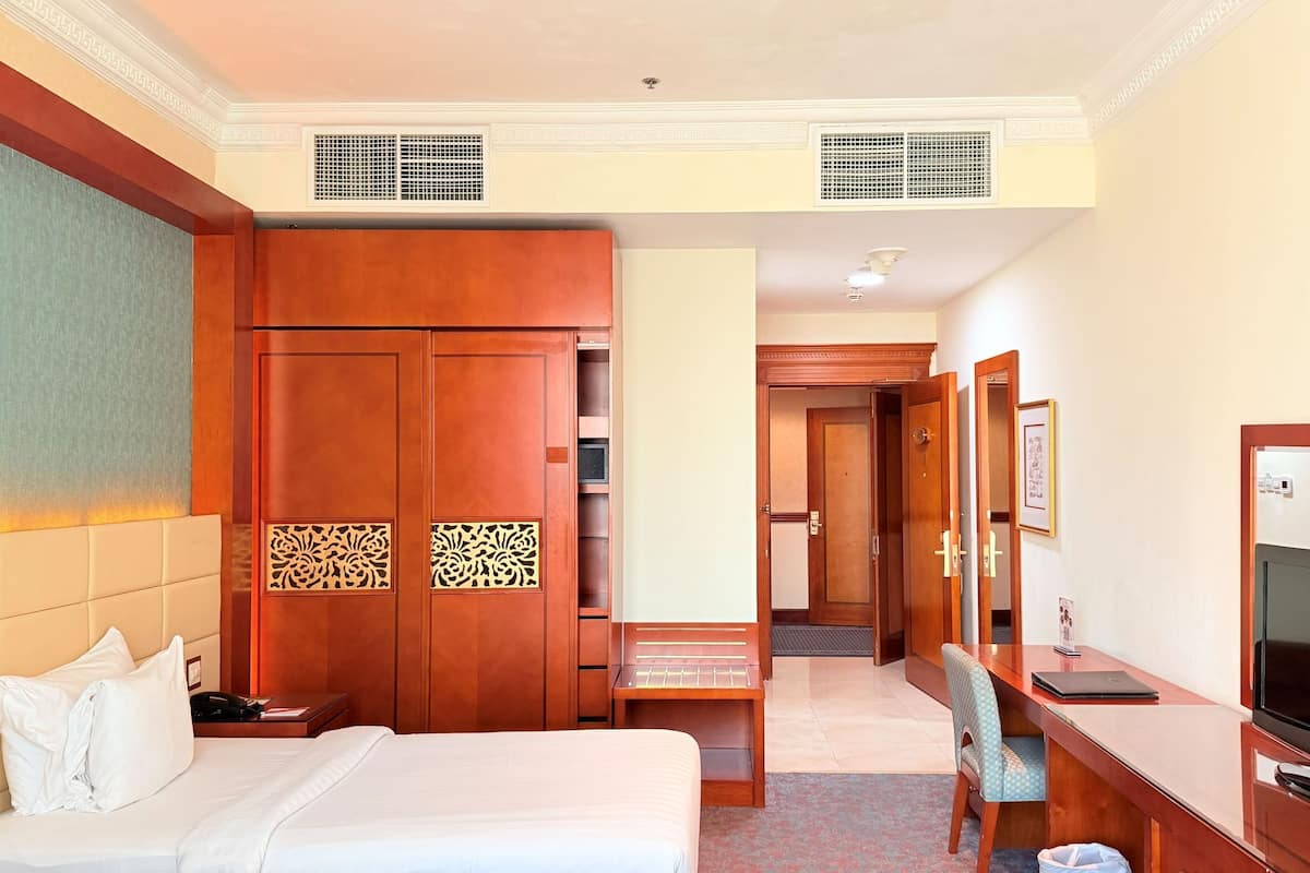 Superior Twin Room | Memory foam beds, in-room safe, desk, blackout drapes