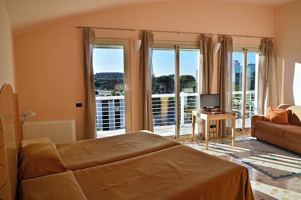 Biancheria da letto di alta qualità, minibar, una cassaforte in camera