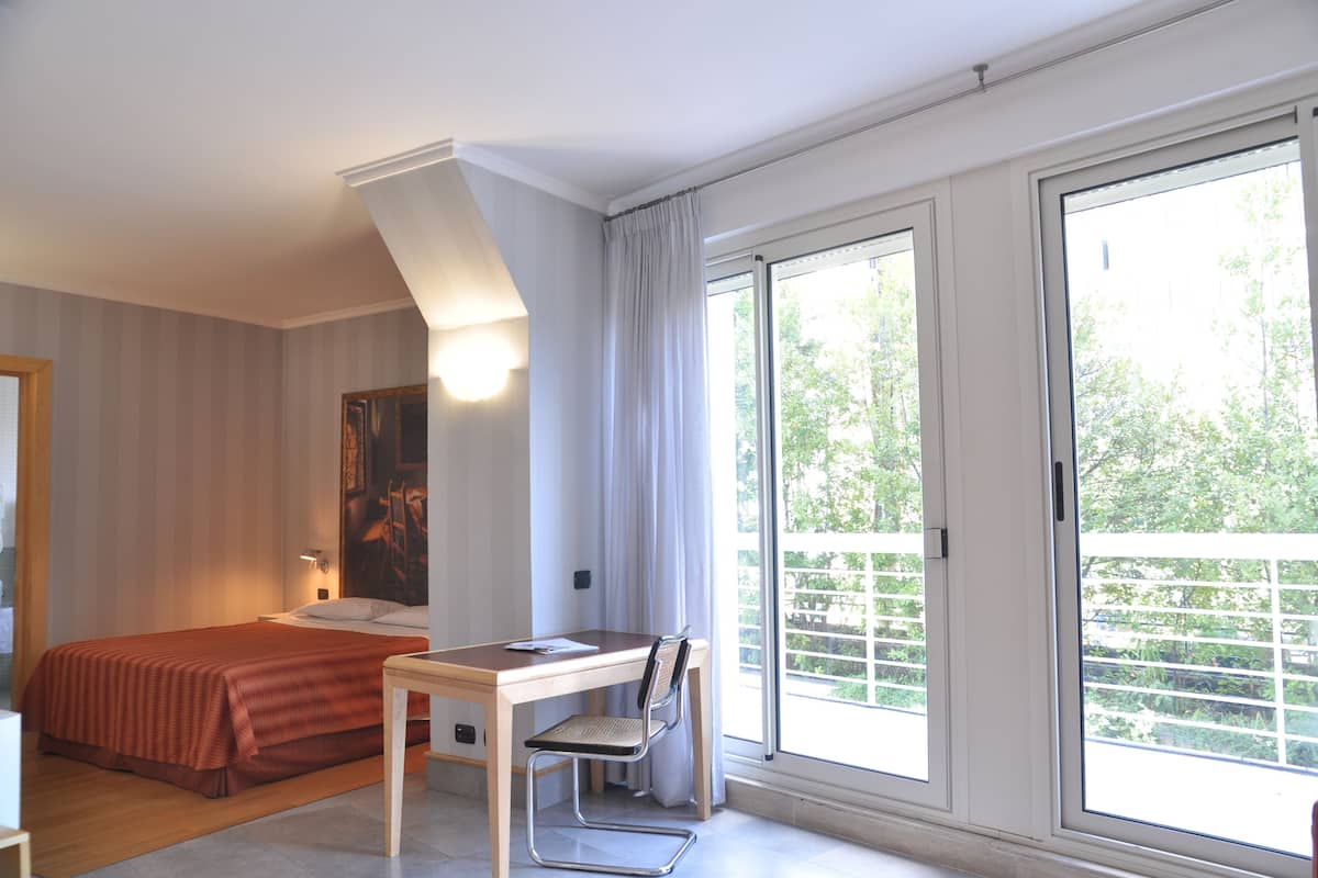 Biancheria da letto di alta qualità, minibar, una cassaforte in camera