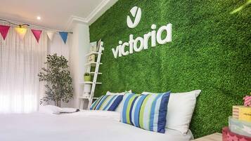 Chambre Familiale (Superior. 1 Queen Bed and 1 Bunk Bed) | Chambres insonorisées, fer et planche à repasser