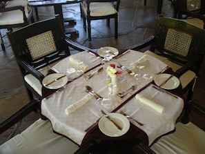 Dining - Villas Watamu Resort (Watamu)