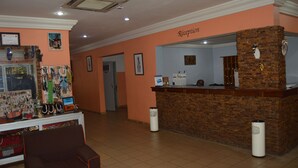 Unclassified image, 4 of 16, button - Hotel Mirabeau (Bamako)