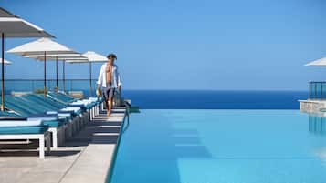 3 piscinas al aire libre, cabañas de piscina gratuitas, sombrillas