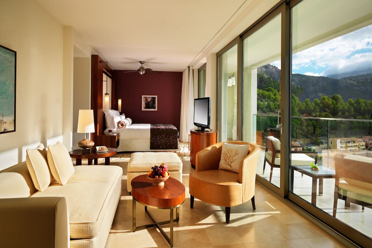 Junior Suite (Port Soller View) | 1 bedroom, premium bedding, down comforters, minibar