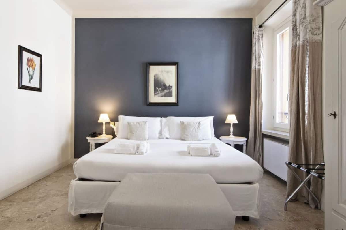 Superior Double Room, City View | Down duvets, in-room safe, desk, blackout curtains