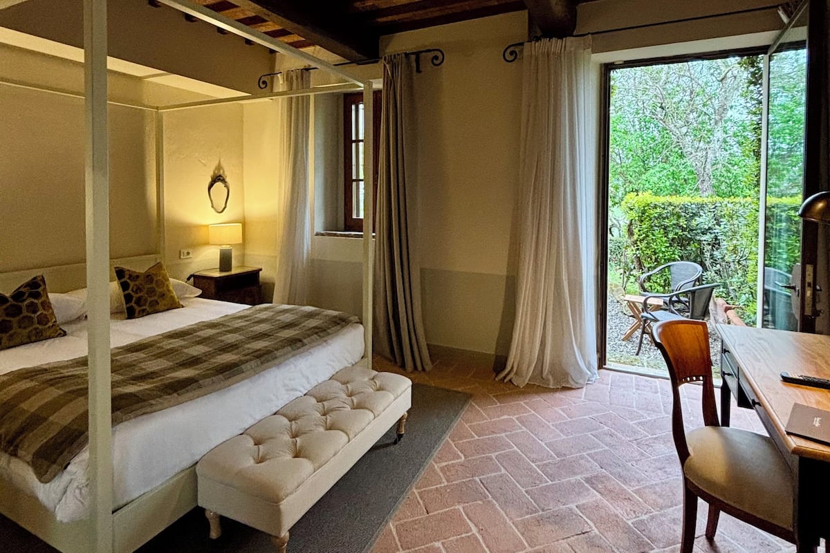 Superior Room, Patio